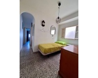 Resale - Town house - Estepona - Cancelada