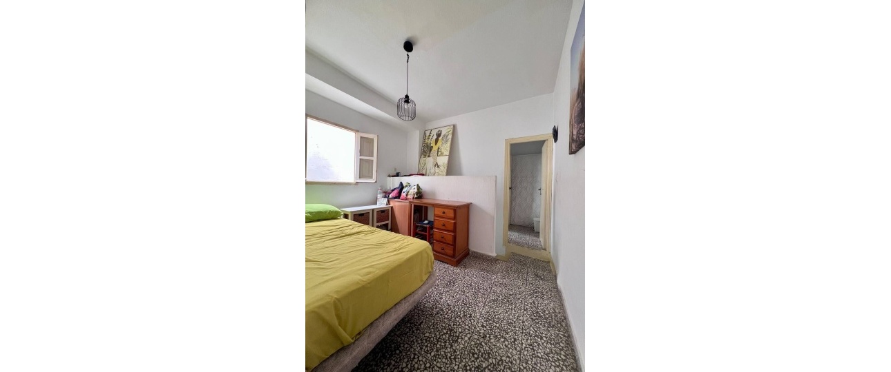 Resale - Town house - Estepona - Cancelada