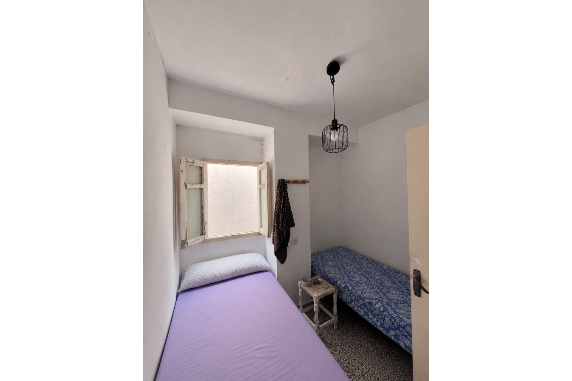 Resale - Town house - Estepona - Cancelada