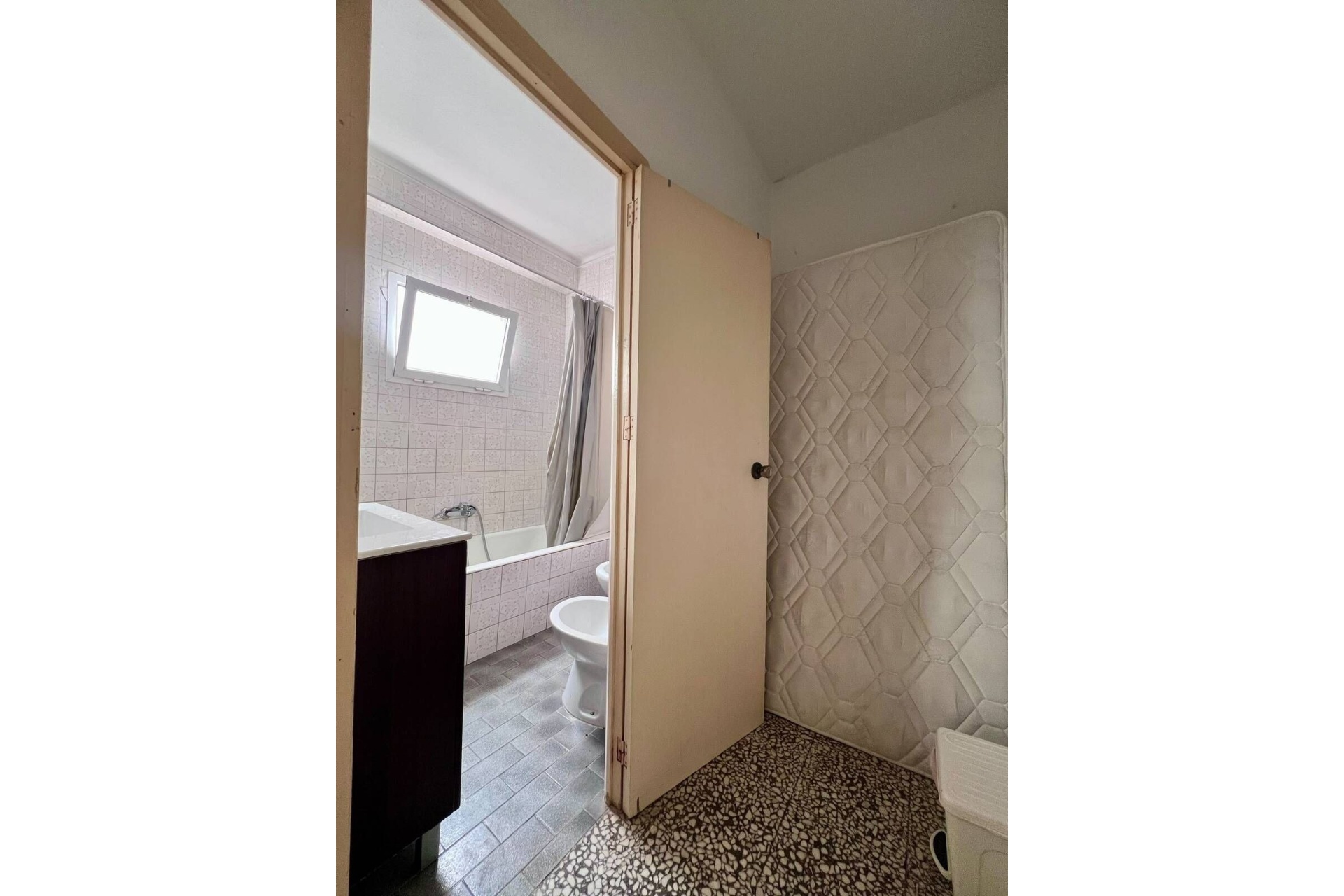 Resale - Town house - Estepona - Cancelada