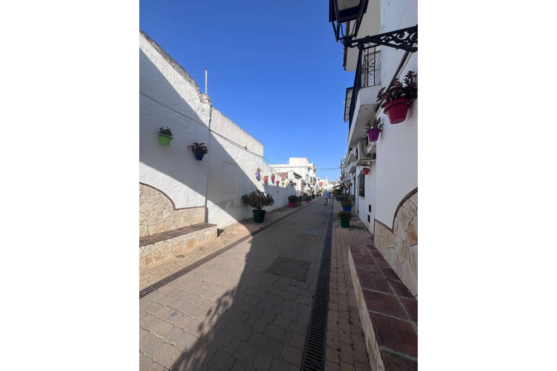 Resale - Town house - Estepona - Cancelada