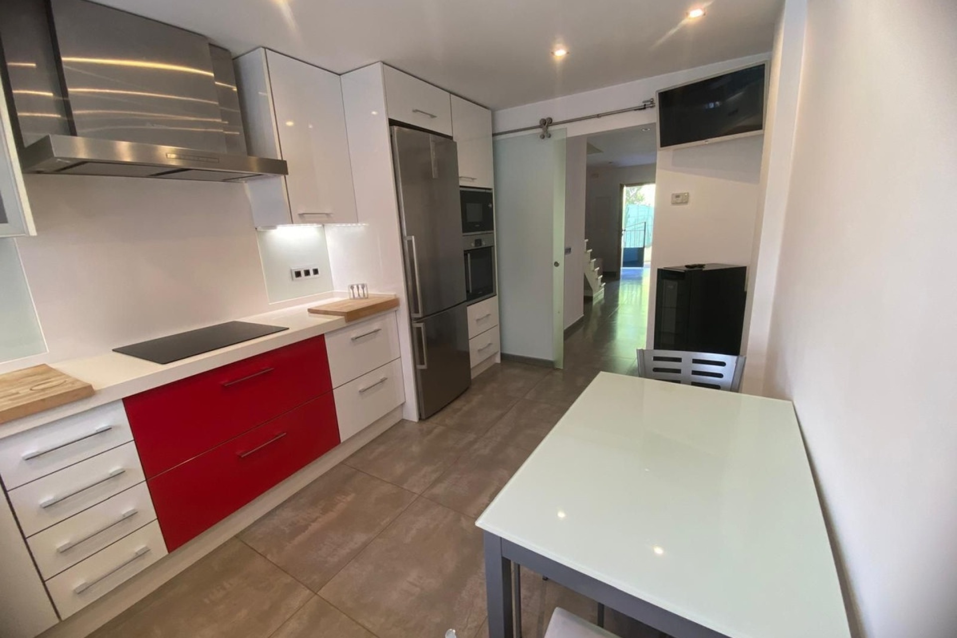Resale - Town house - Estepona - Cancelada