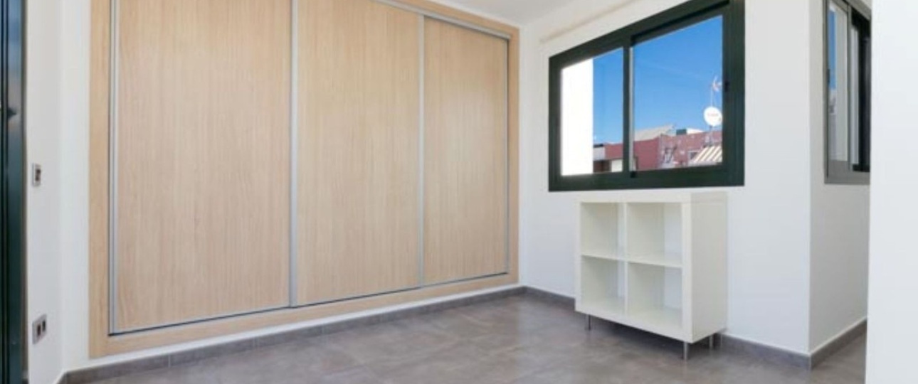 Resale - Town house - Estepona - Cancelada