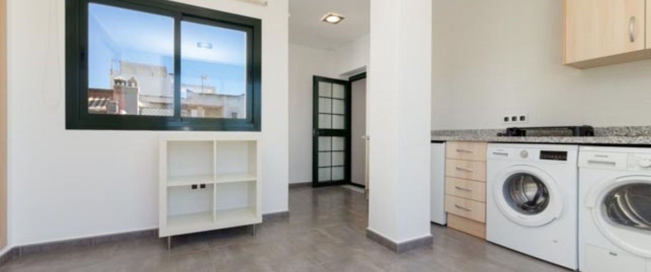 Resale - Town house - Estepona - Cancelada