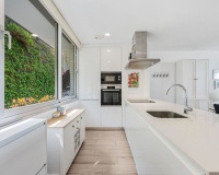 Resale - Town house - Estepona - Cancelada