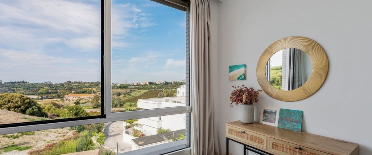 Resale - Town house - Estepona - Cancelada