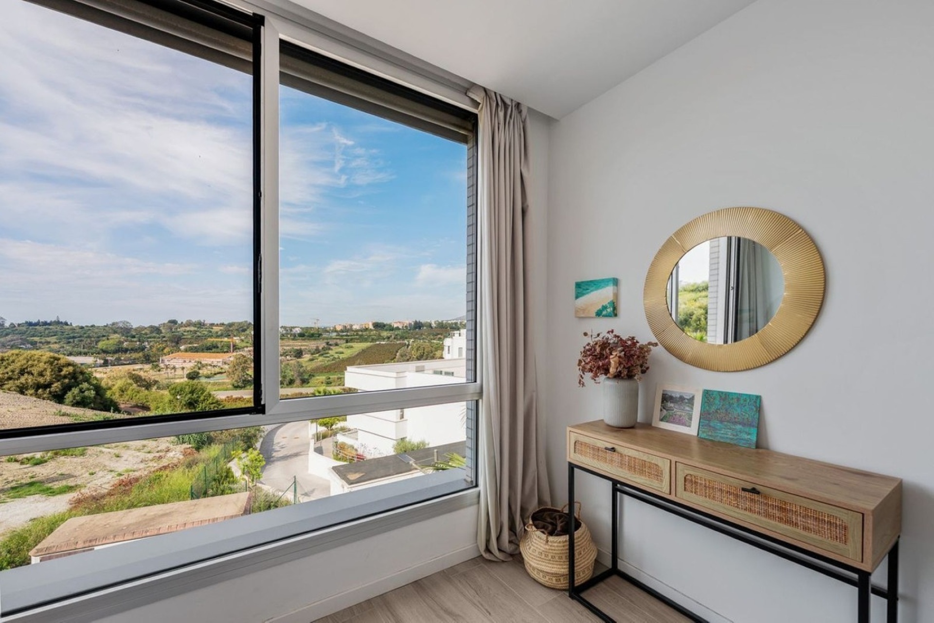 Resale - Town house - Estepona - Cancelada