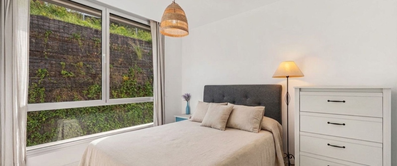 Resale - Town house - Estepona - Cancelada