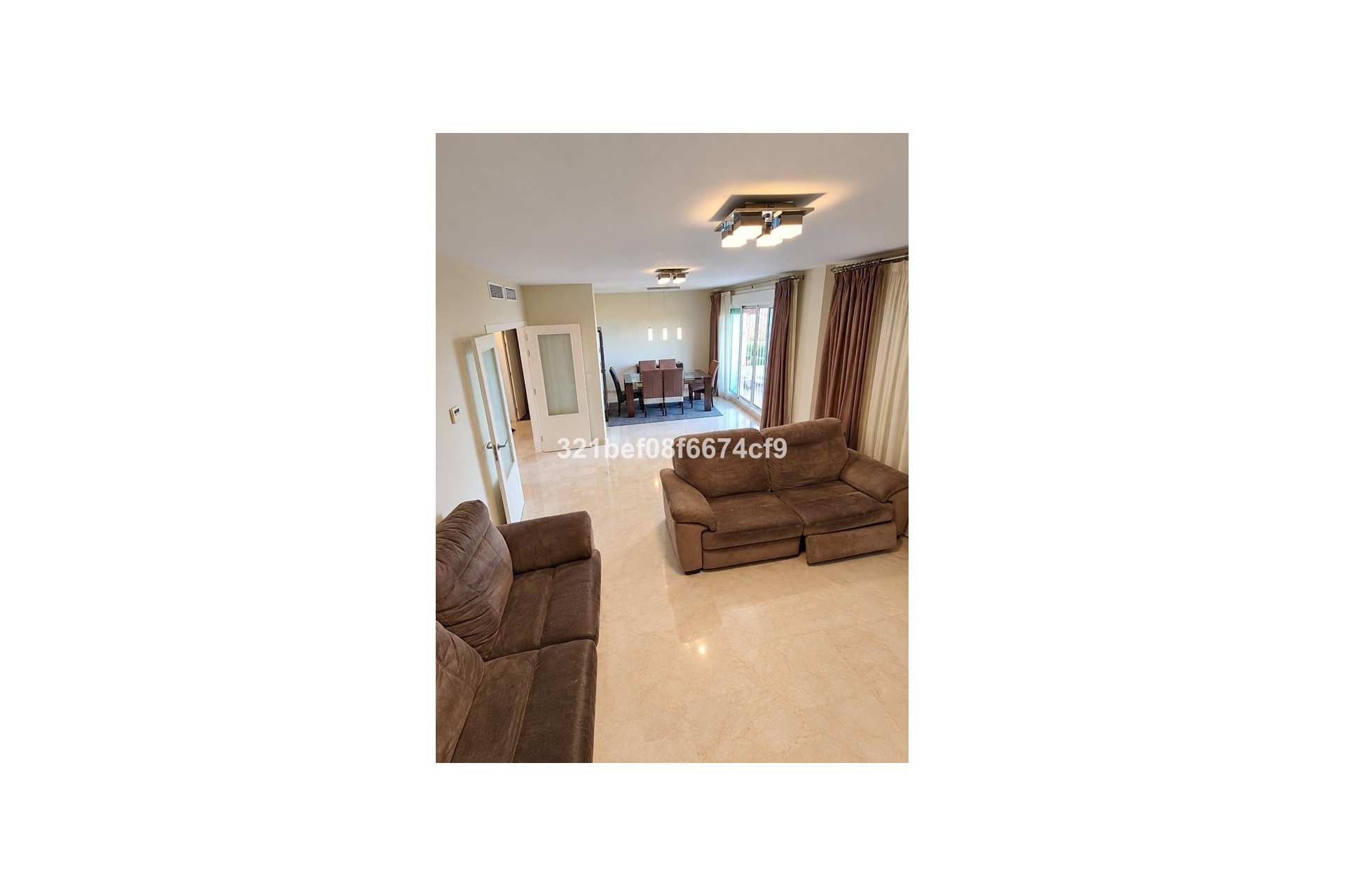 Resale - Town house - Estepona - Cancelada