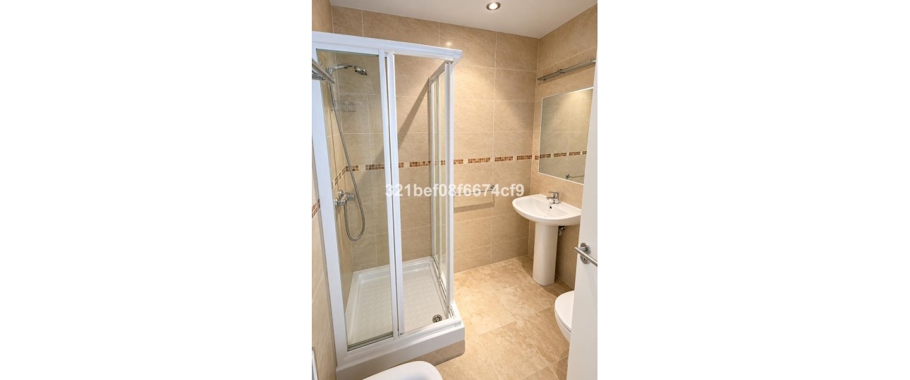 Resale - Town house - Estepona - Cancelada