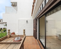 Resale - Town house - Estepona - Cancelada