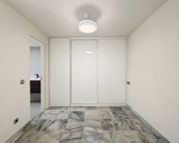 Resale - Town house - Estepona - Cancelada