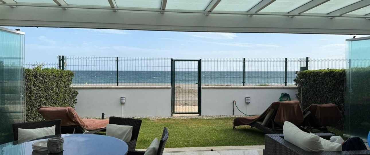 Resale - Town house - Estepona - Costalita