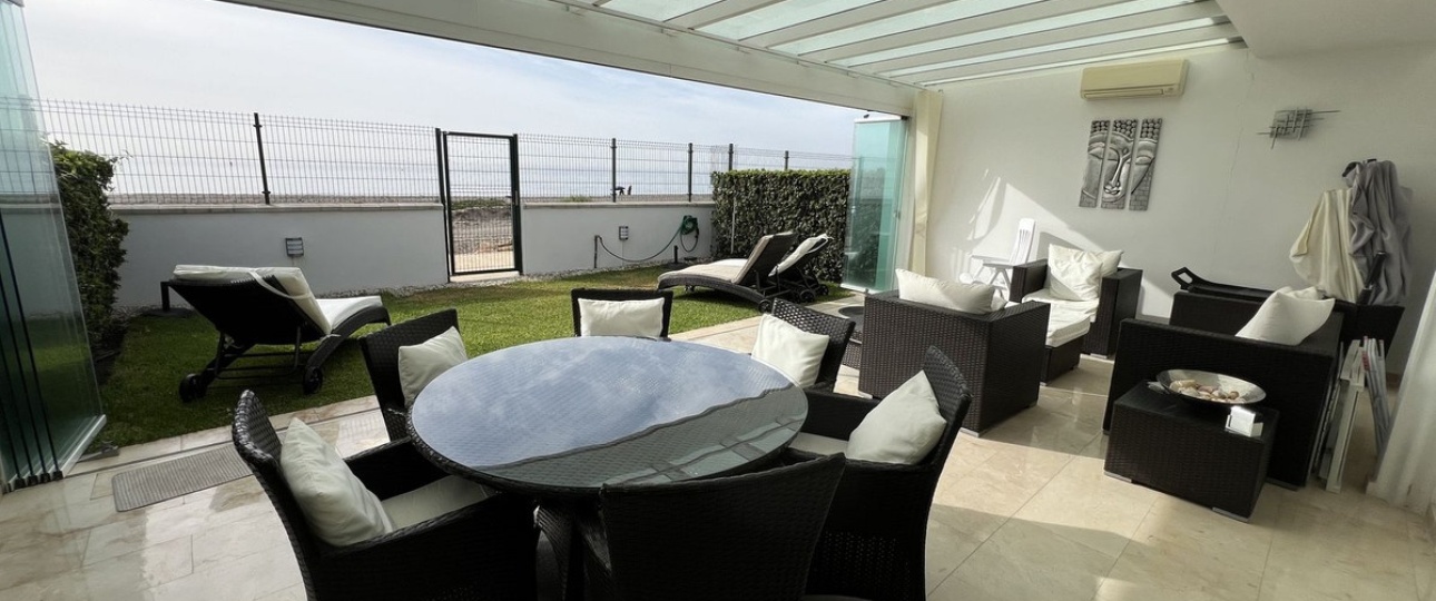 Resale - Town house - Estepona - Costalita