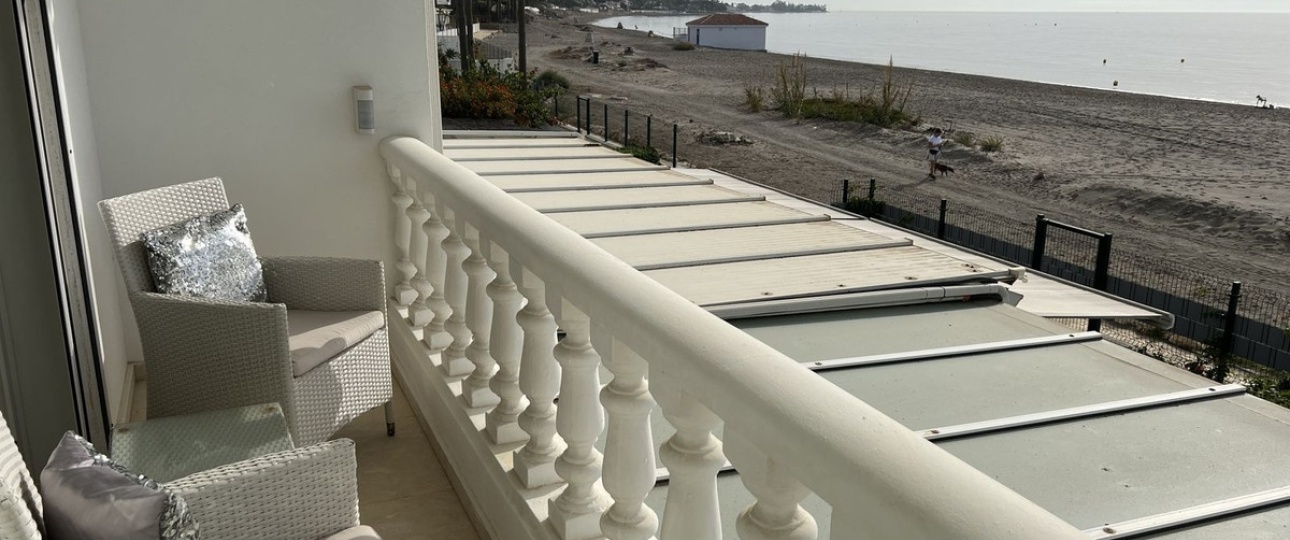 Resale - Town house - Estepona - Costalita