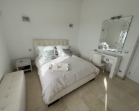 Resale - Town house - Estepona - Costalita