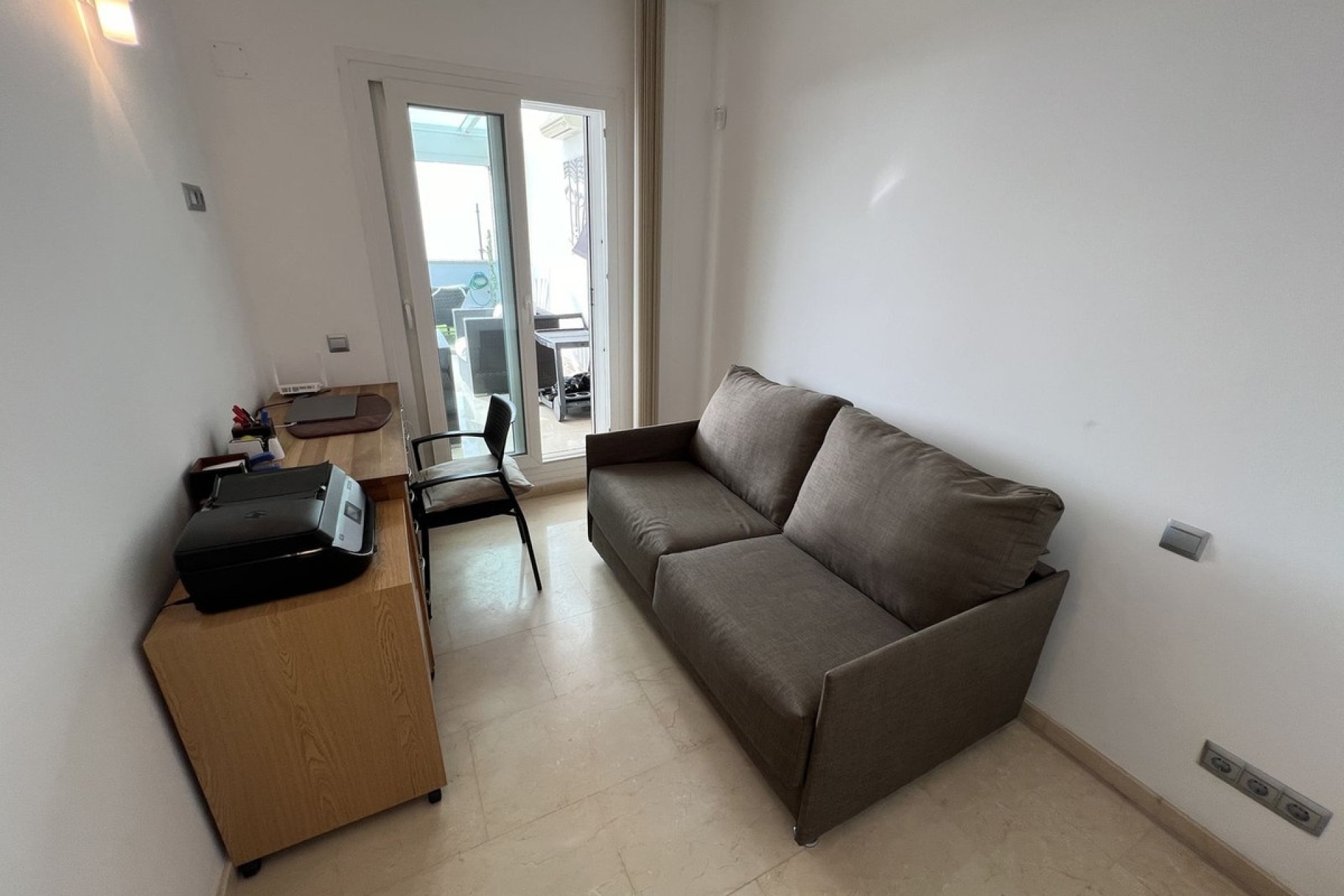 Resale - Town house - Estepona - Costalita