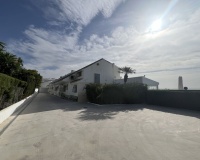 Resale - Town house - Estepona - Costalita
