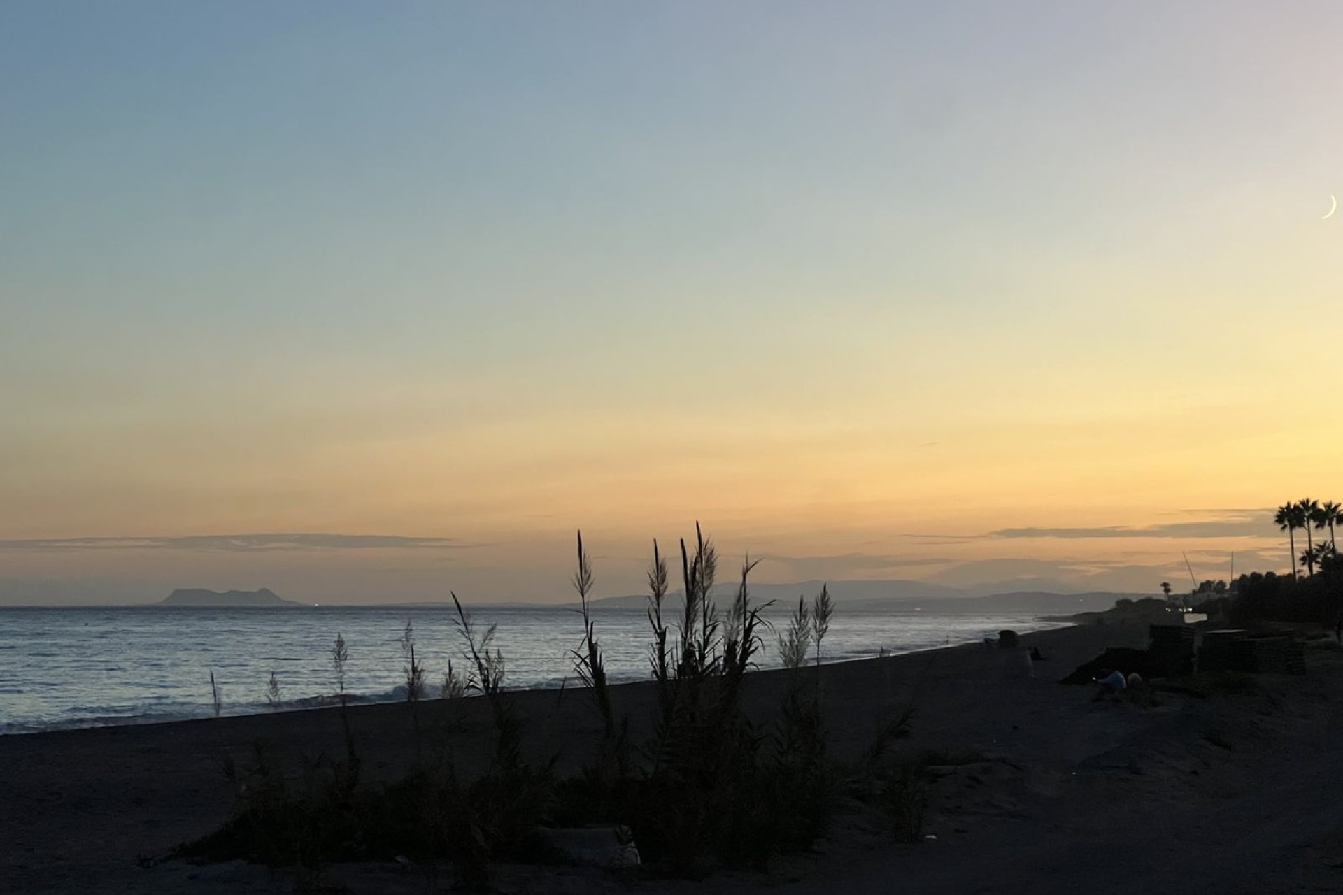 Resale - Town house - Estepona - Costalita