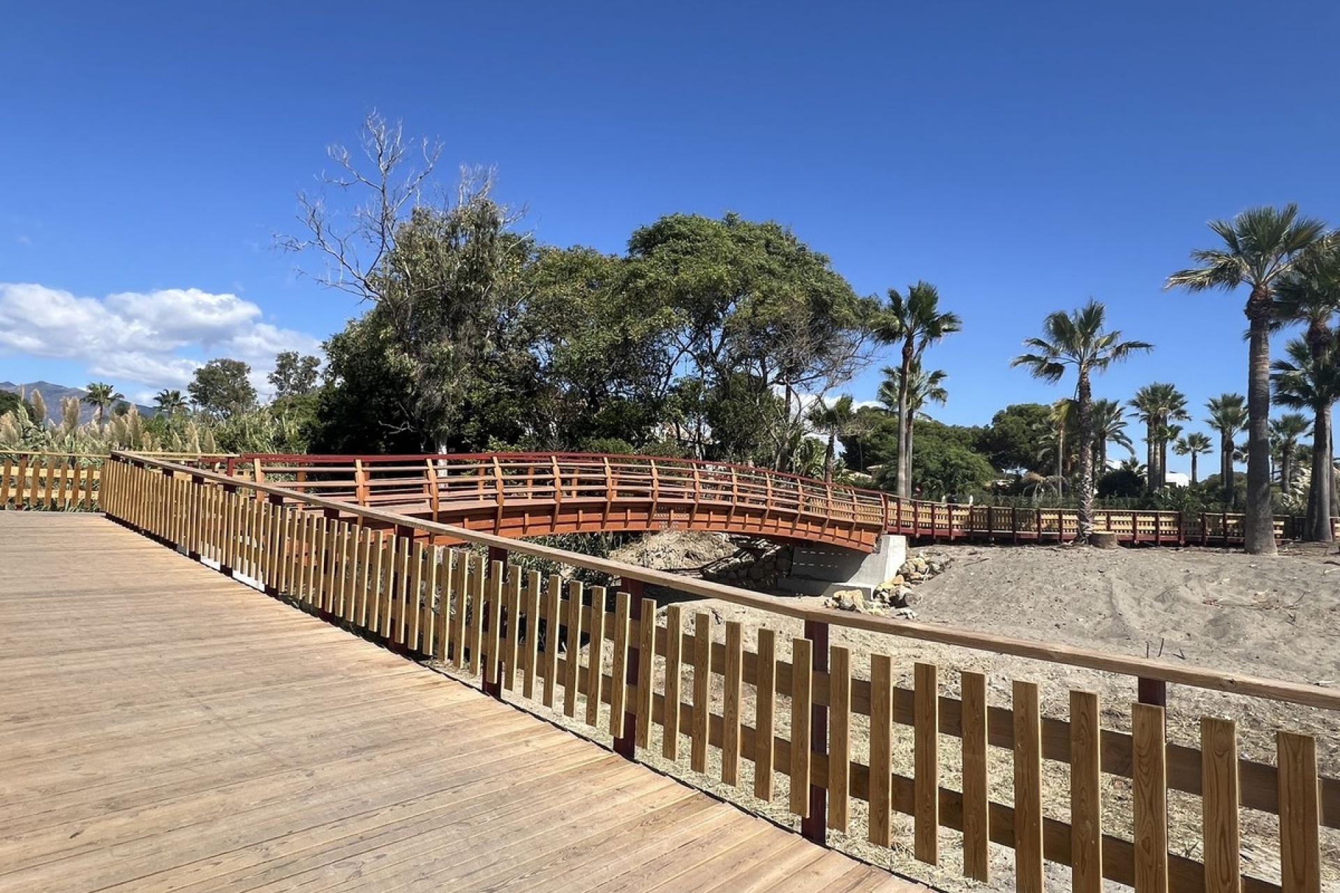 Resale - Town house - Estepona - Costalita