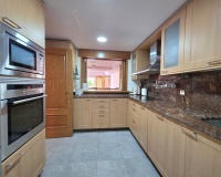 Resale - Town house - Estepona - Costalita
