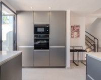 Resale - Town house - Estepona - Costalita