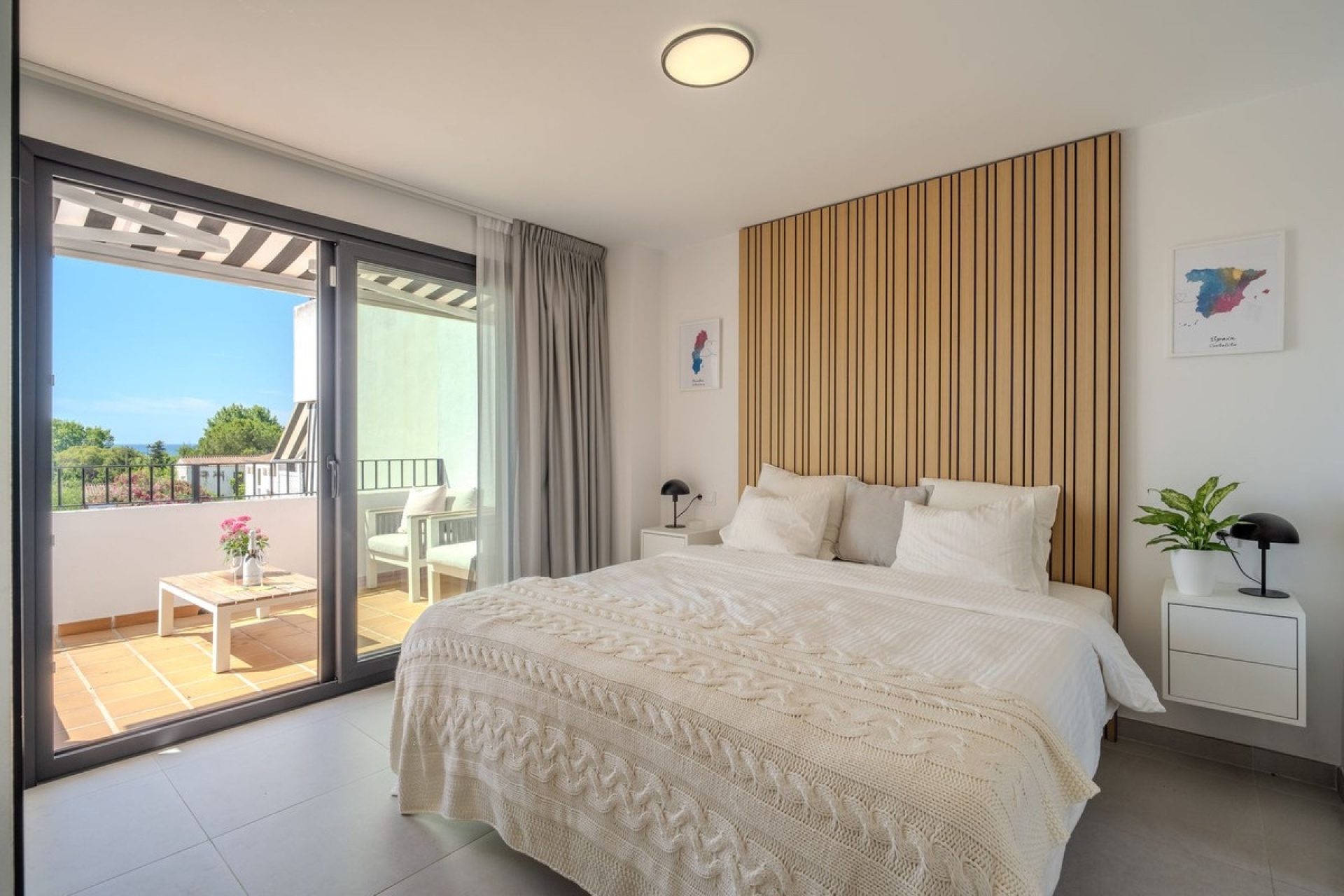 Resale - Town house - Estepona - Costalita