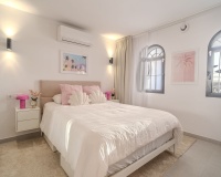 Resale - Town house - Estepona - Costalita