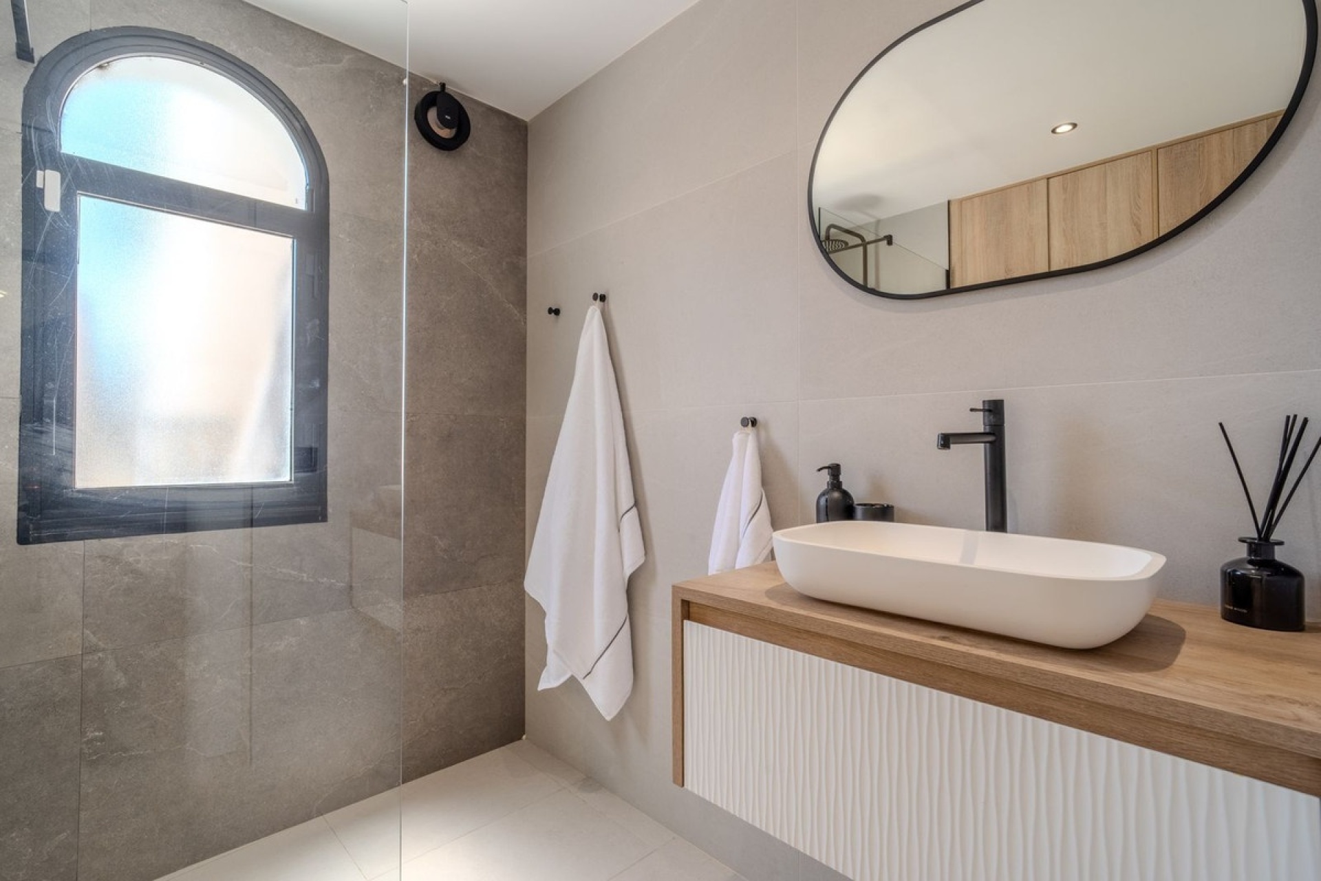 Resale - Town house - Estepona - Costalita