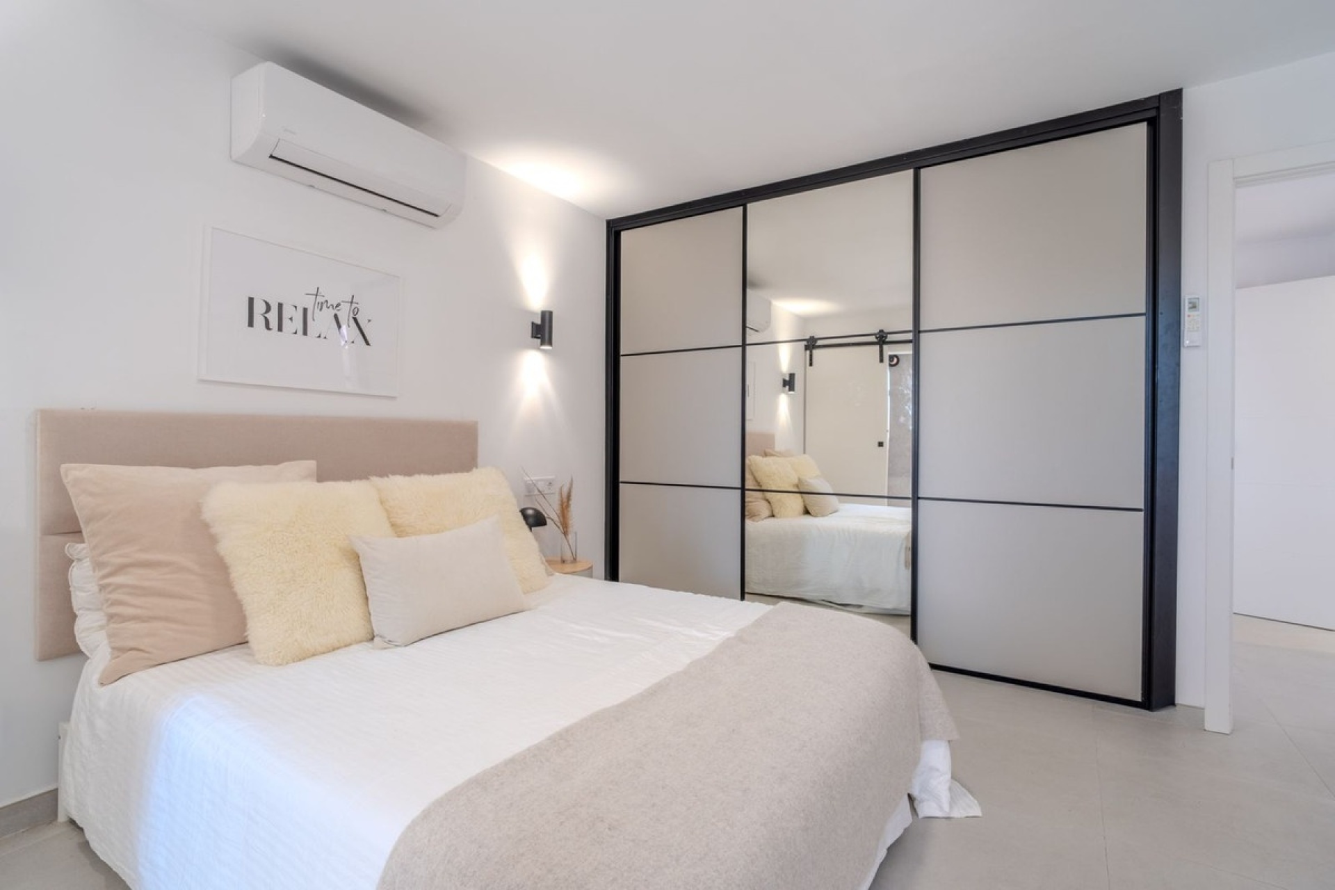 Resale - Town house - Estepona - Costalita