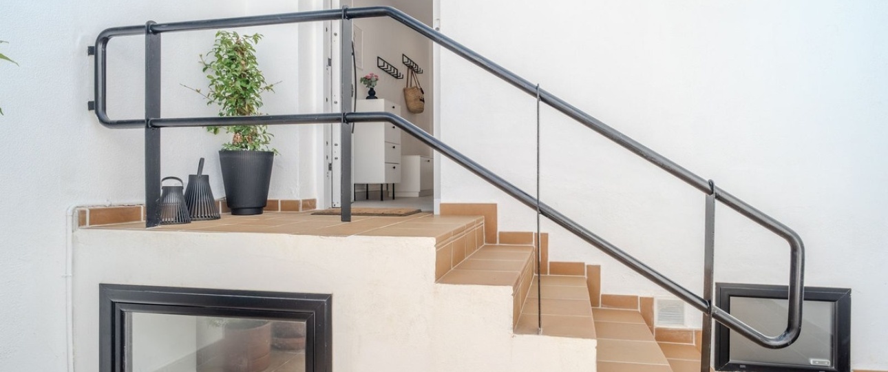 Resale - Town house - Estepona - Costalita