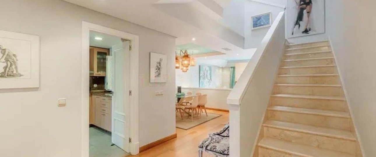 Resale - Town house - Estepona - Costalita