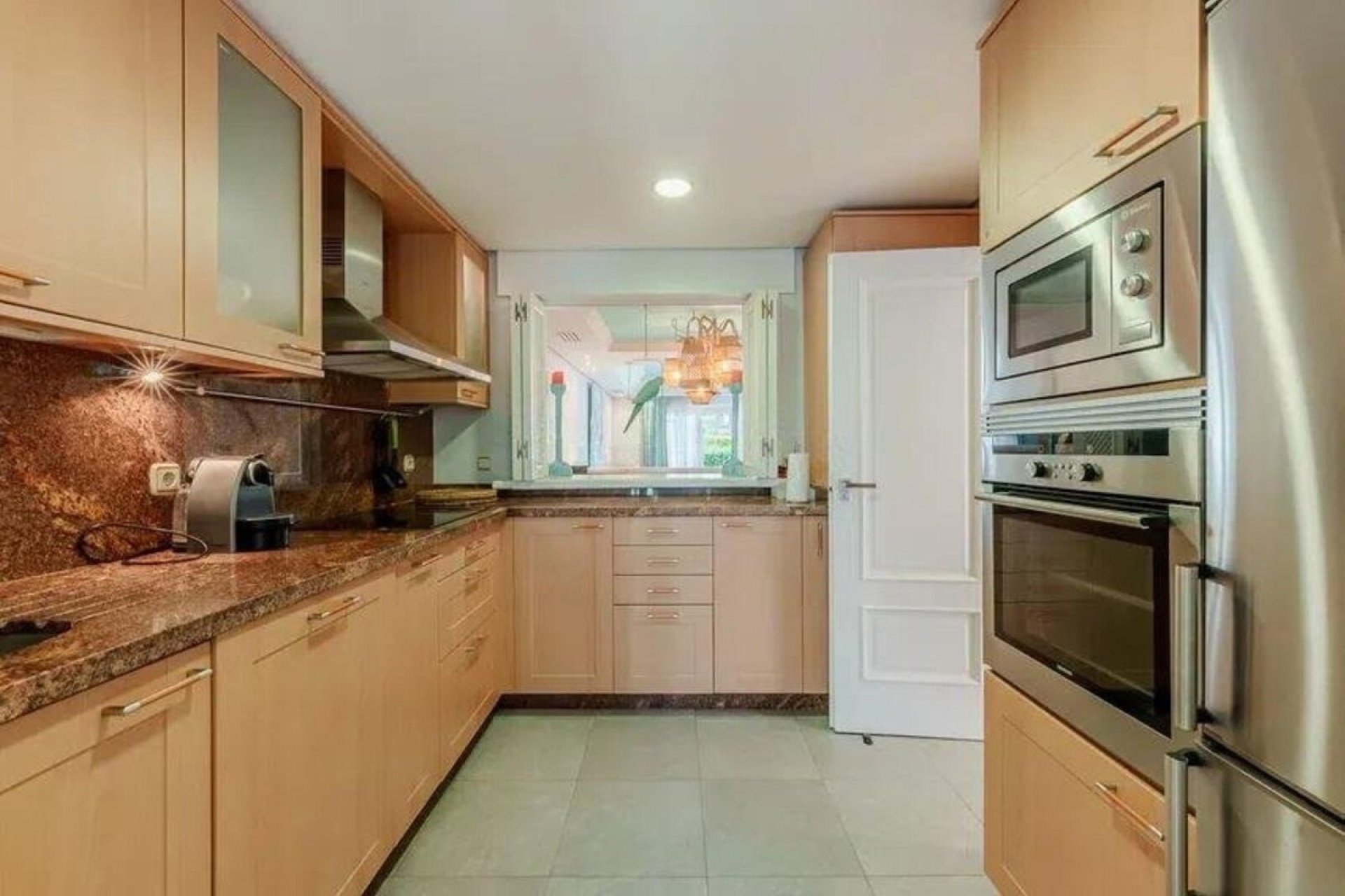 Resale - Town house - Estepona - Costalita