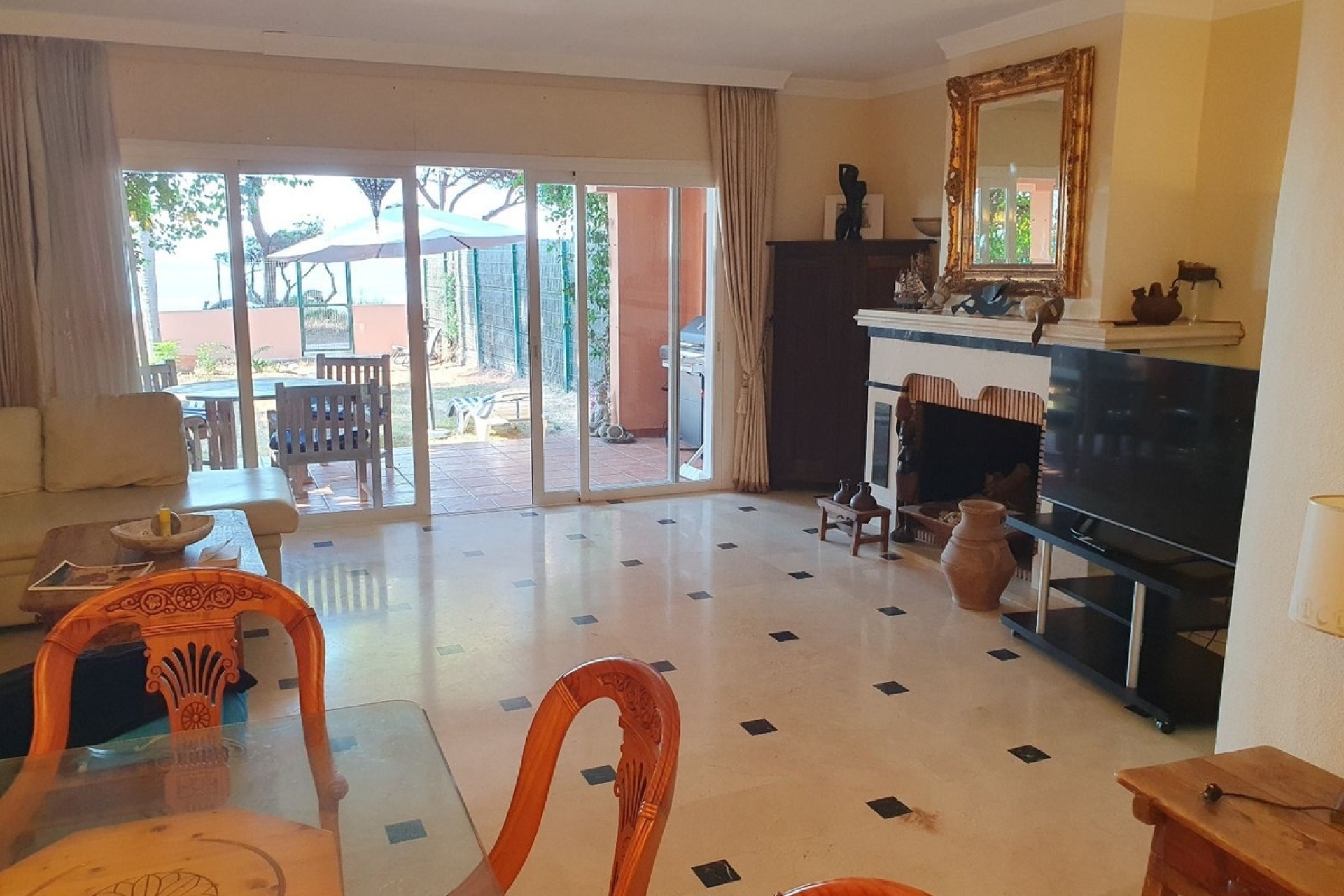Resale - Town house - Estepona - El Presidente