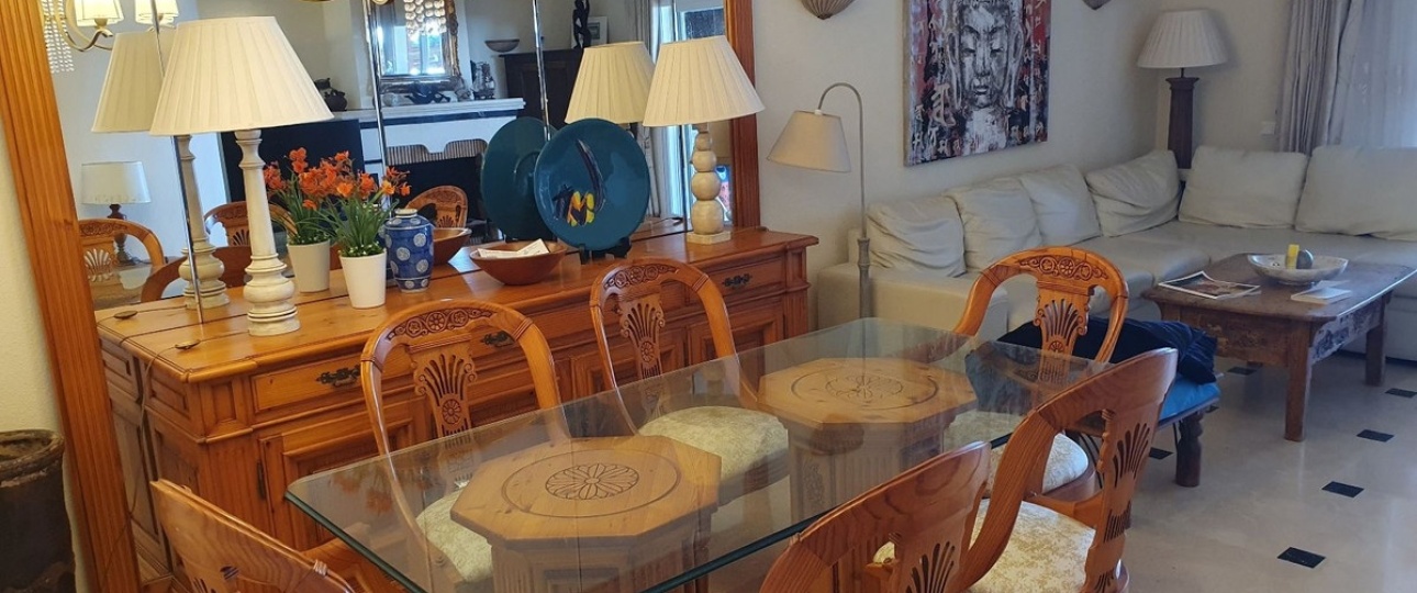 Resale - Town house - Estepona - El Presidente
