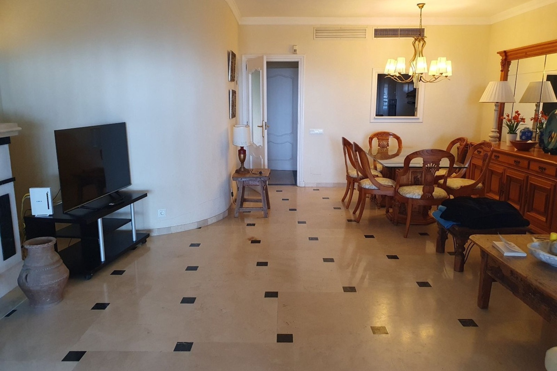 Resale - Town house - Estepona - El Presidente