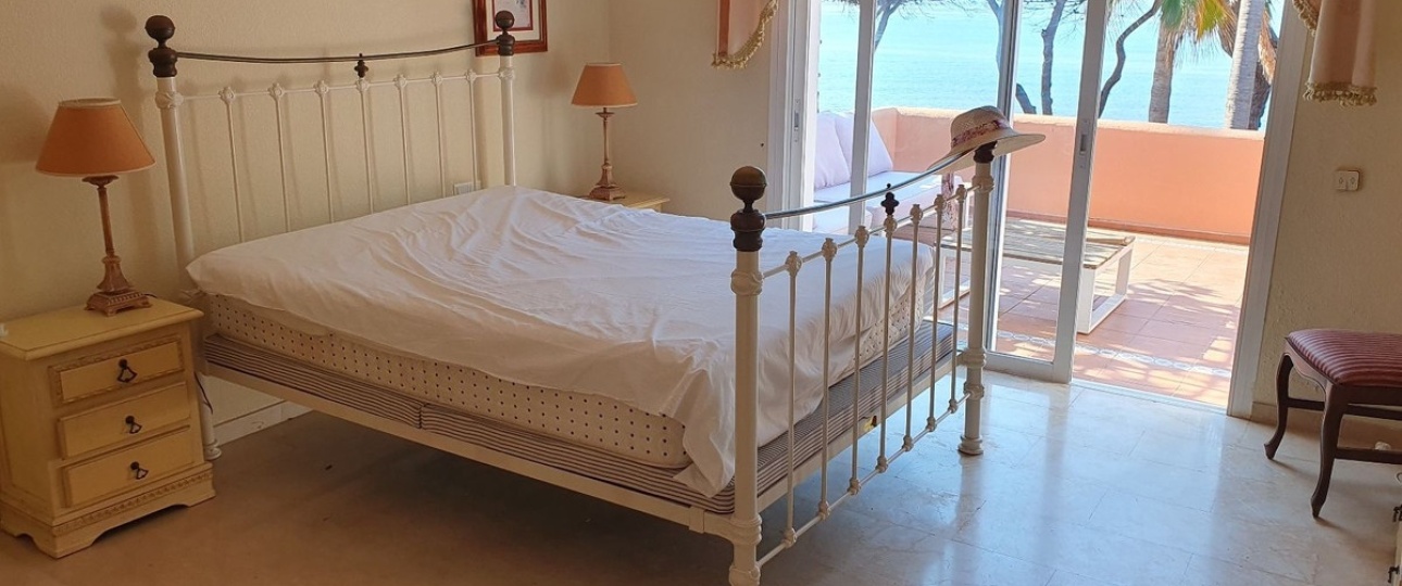 Resale - Town house - Estepona - El Presidente