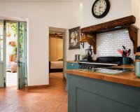 Resale - Town house - Estepona - Estepona Centro