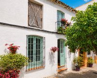 Resale - Town house - Estepona - Estepona Centro