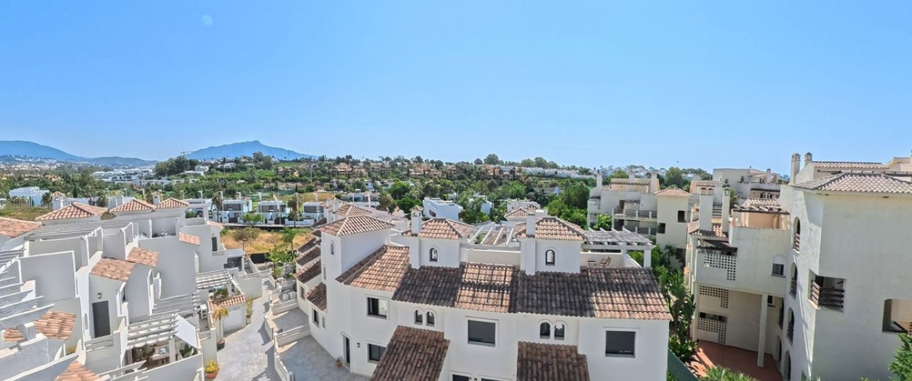 Resale - Town house - Estepona - Estepona Centro