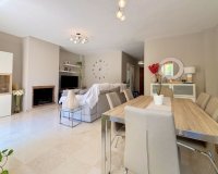 Resale - Town house - Estepona - Estepona Centro