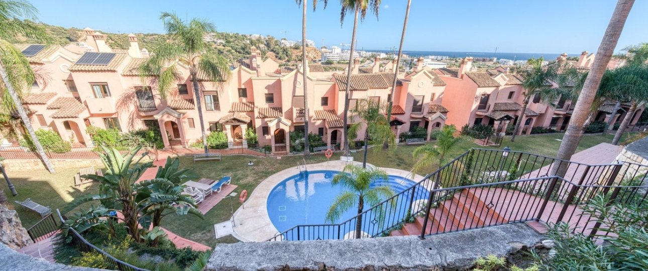 Resale - Town house - Estepona - Estepona Centro