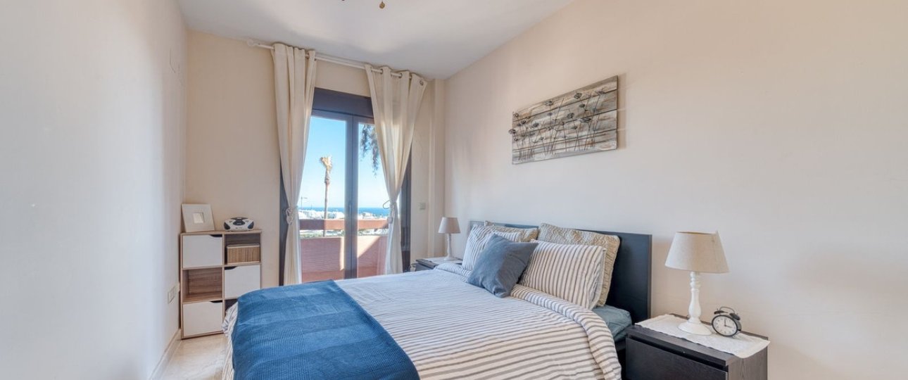 Resale - Town house - Estepona - Estepona Centro