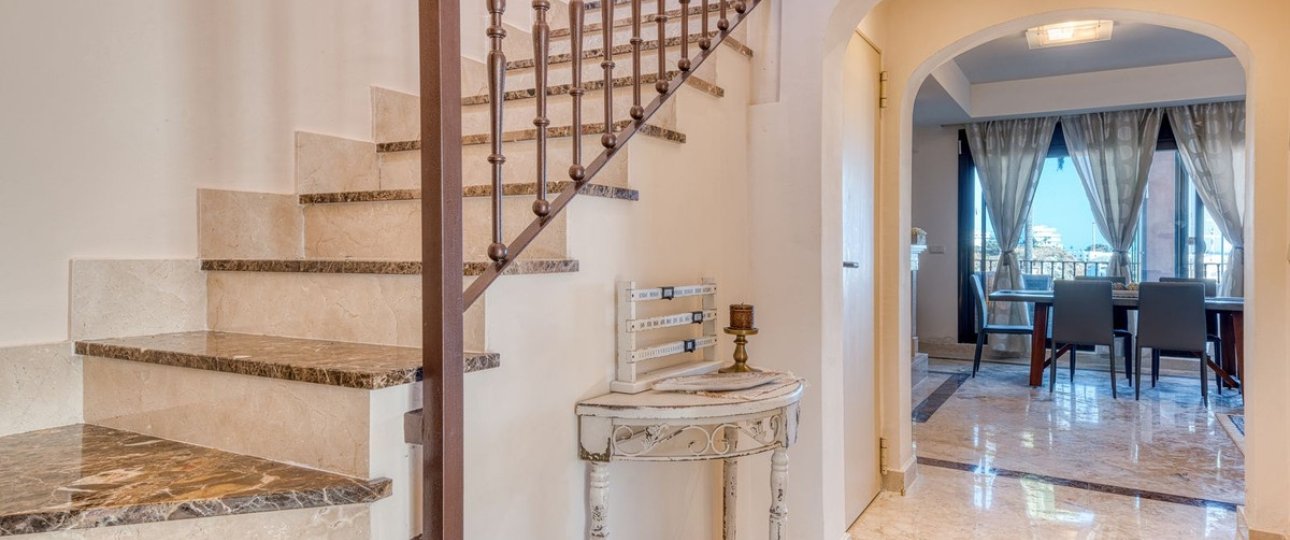 Resale - Town house - Estepona - Estepona Centro