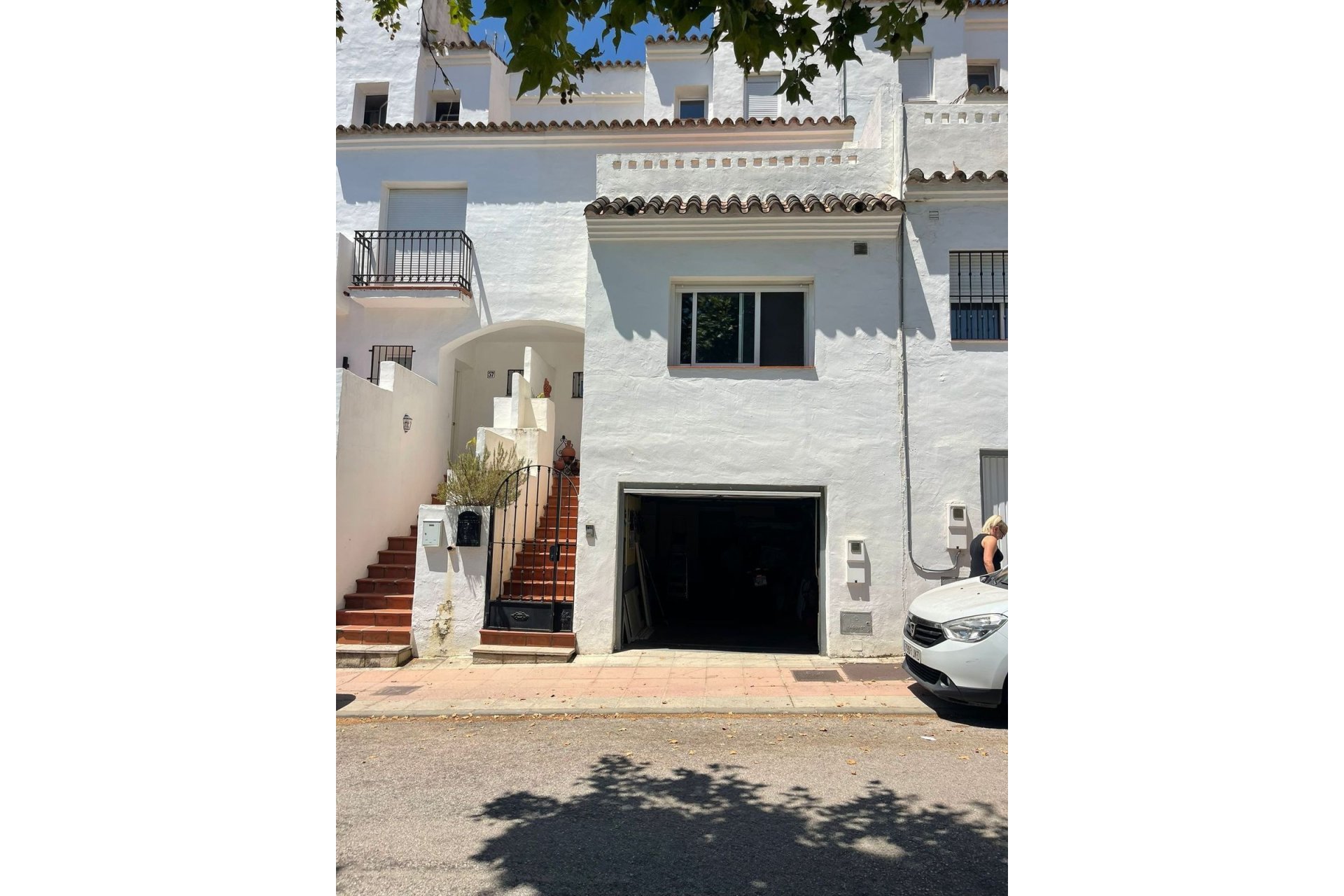 Resale - Town house - Estepona - Estepona Centro