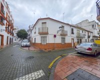 Resale - Town house - Estepona - Estepona Centro