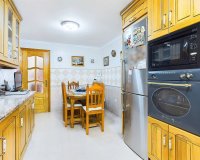 Resale - Town house - Estepona - Estepona Centro