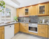 Resale - Town house - Estepona - Estepona Centro