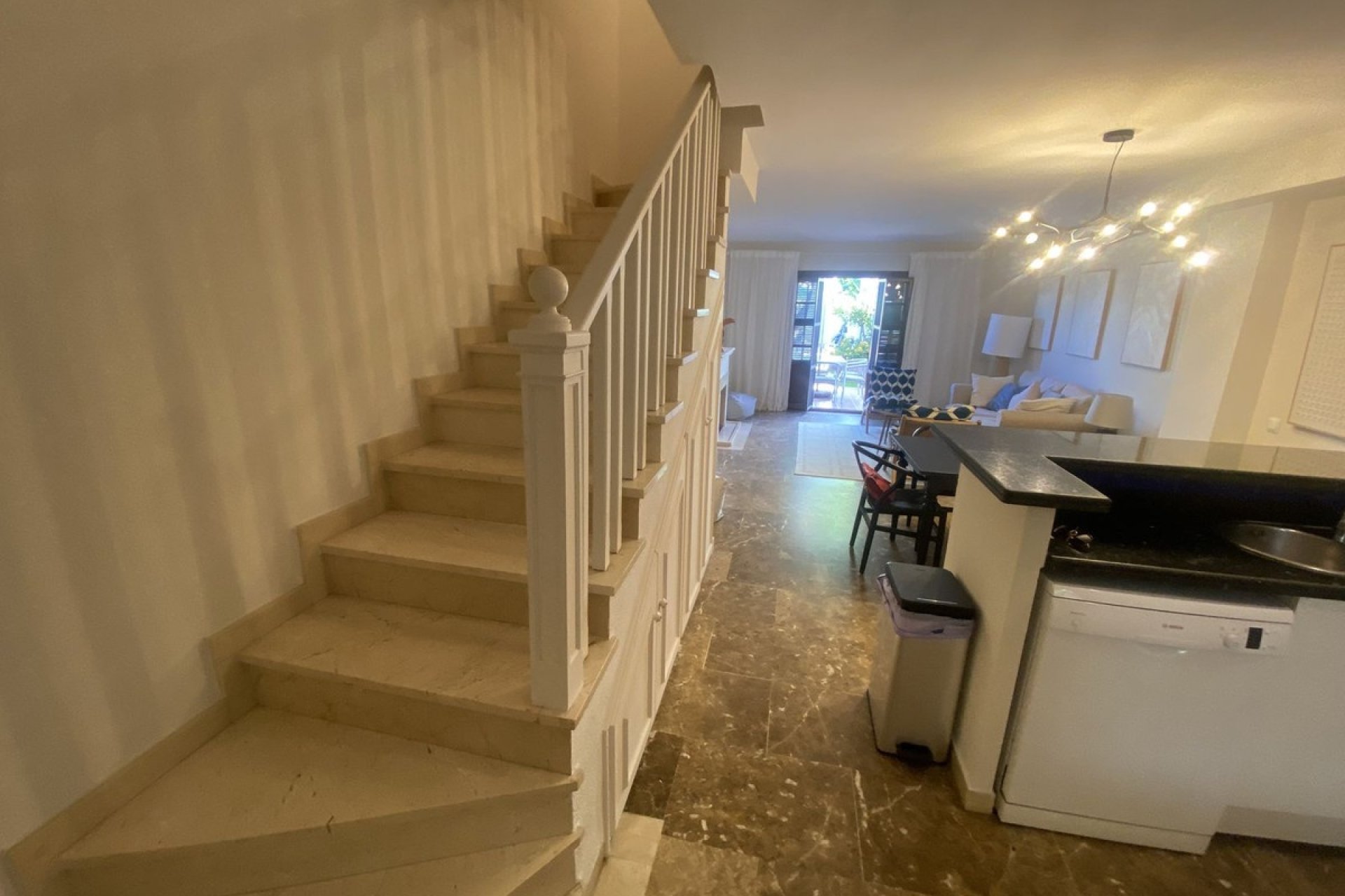 Resale - Town house - Estepona - Estepona Centro