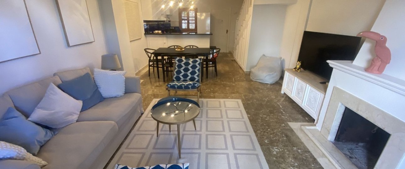 Resale - Town house - Estepona - Estepona Centro